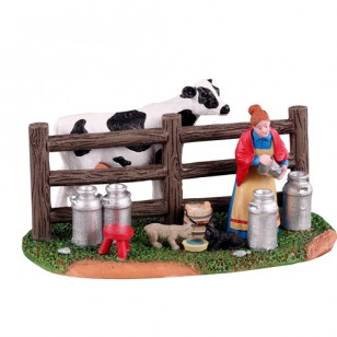 VICTORIAN DAIRY FARMER VICTORIAN DAIRY FARMER