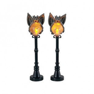GARGOYLE LAMP POST, SET OF 2, B/O (4.5V)