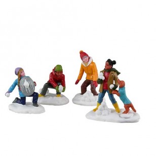 SNOWBALL BATTLES, SET OF 4 SNOWBALL BATTLES, SET OF 4