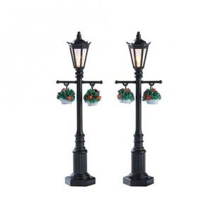 OLD ENGLISH LAMP POST, SET OF 2, B/O (4.5V) OLD ENGLISH LAMP POST, SET OF 2, B/O (4.5V)