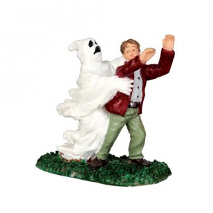 GHOST GRASPS VICTIM GHOST GRASPS VICTIM